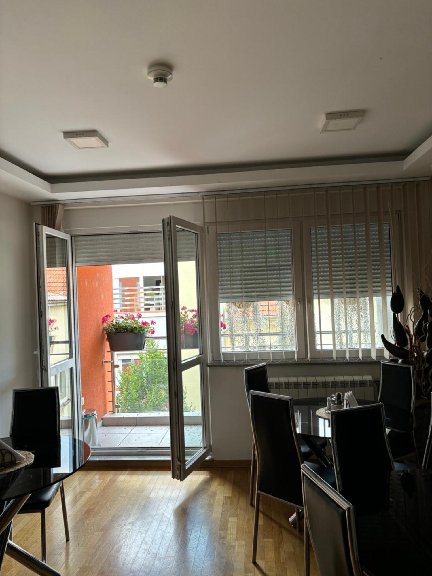 Atrium Bed and Breakfast Sremska Mitrovica Buitenkant foto