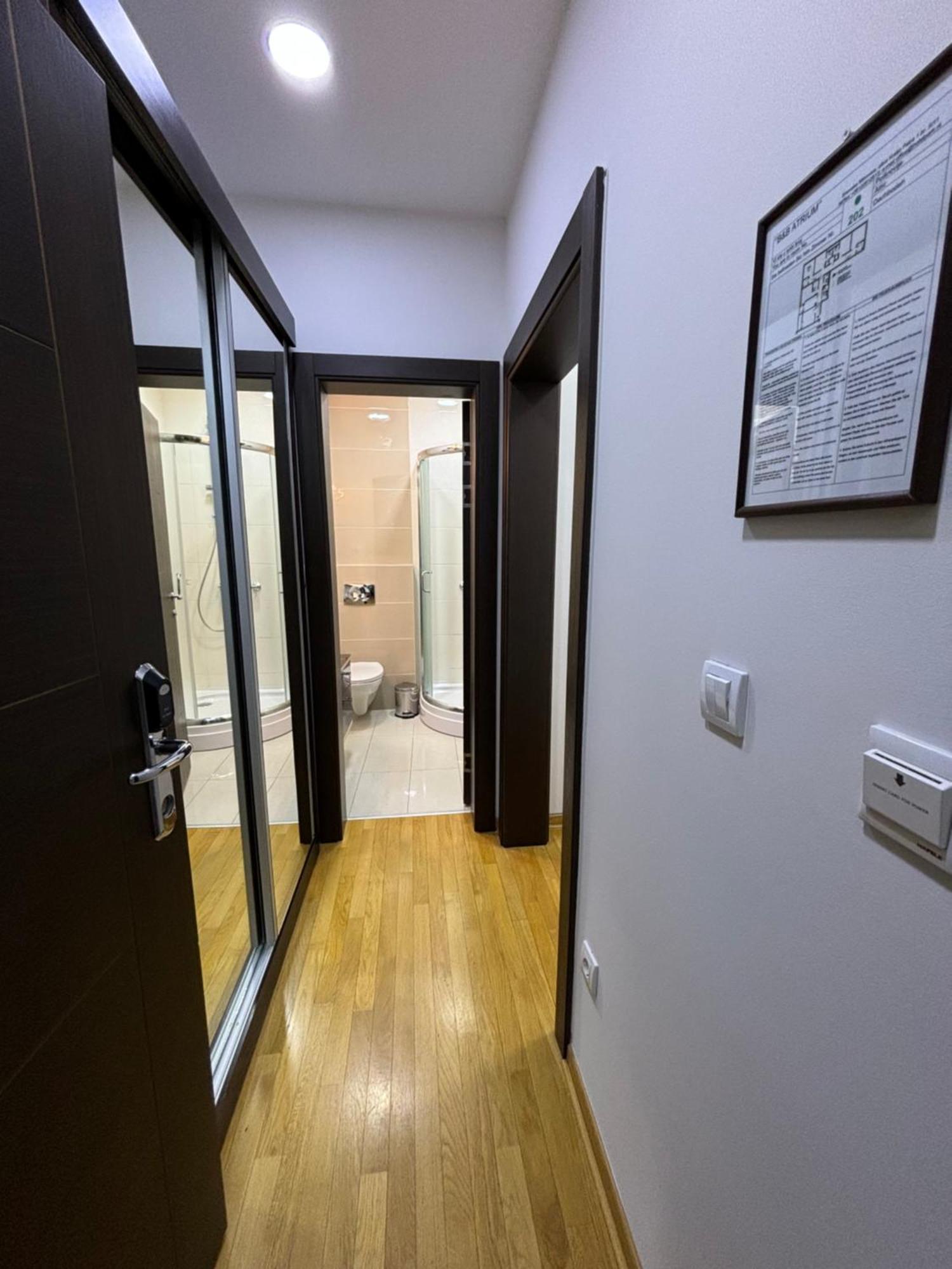 Atrium Bed and Breakfast Sremska Mitrovica Buitenkant foto