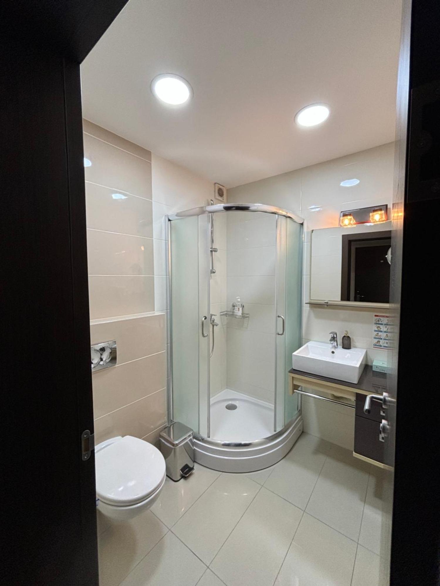 Atrium Bed and Breakfast Sremska Mitrovica Buitenkant foto